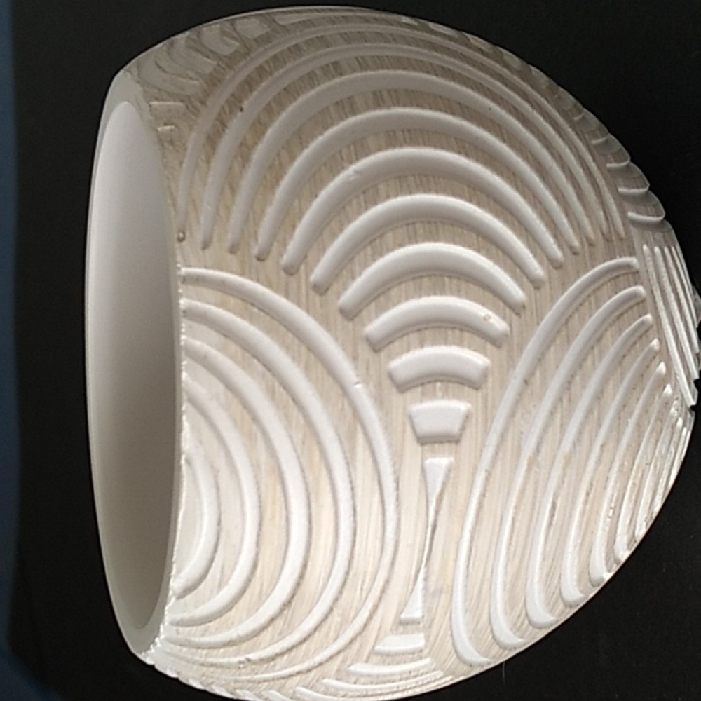 Decorative textured ceramic pot bowl or vase - Picture 2 of 5